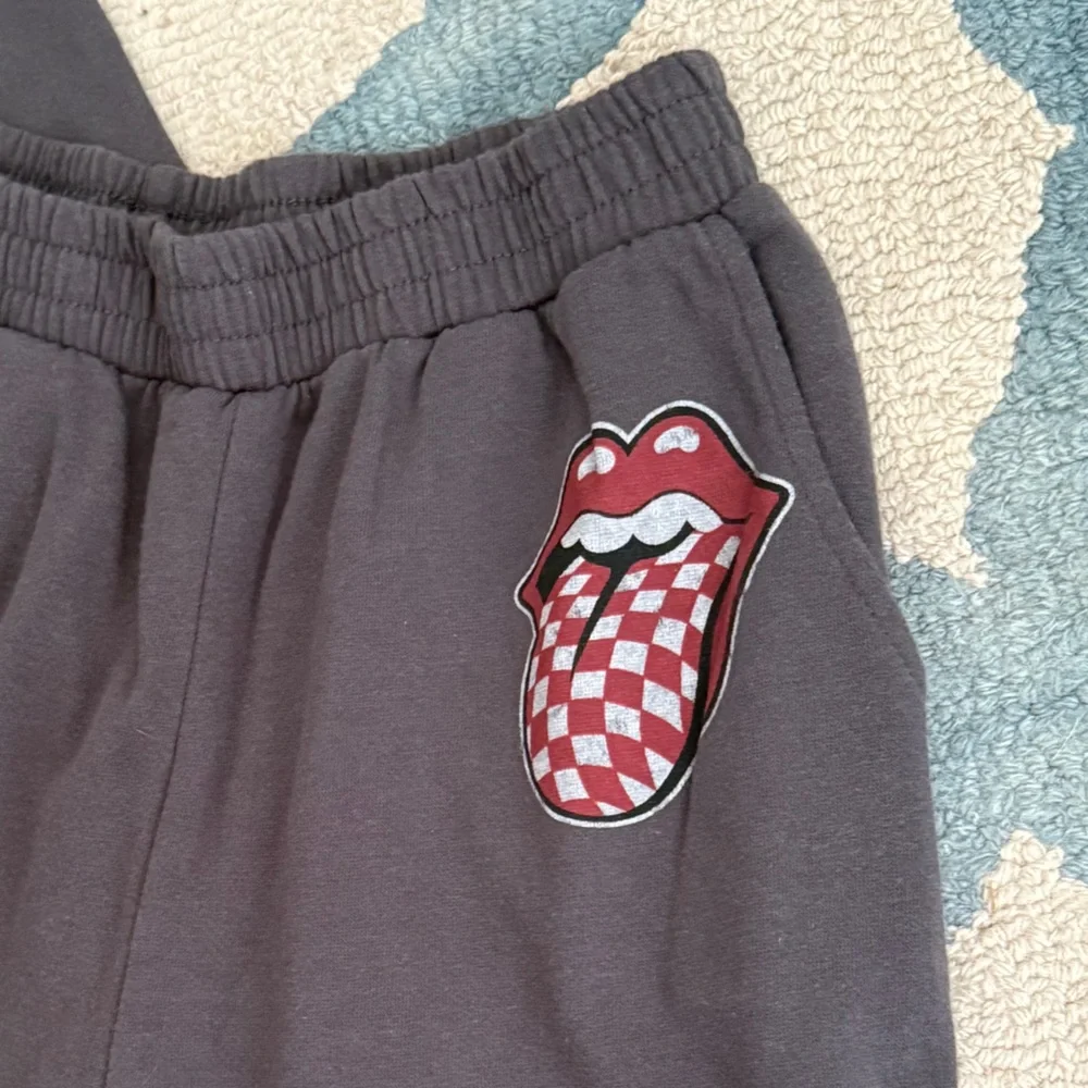 Rolling Stones Lounge Set - Size S - Picture 5 of 14